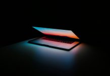 Why “end-to-end” KYB rarely means what vendors claim KYB
