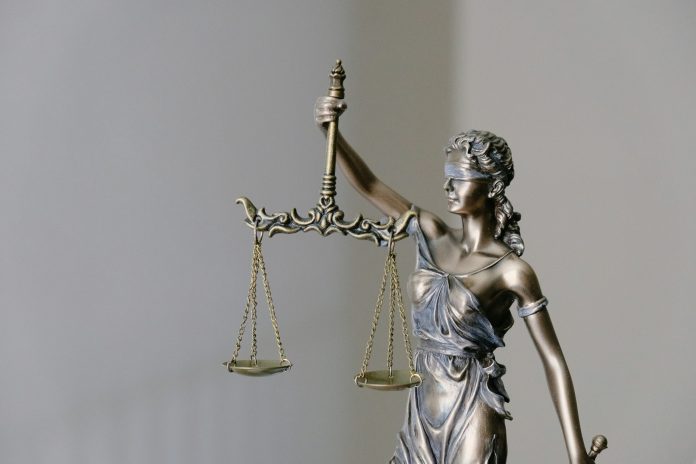 tingey-injury-law-firm-yCdPU73kGSc-unsplash (3) FinTech