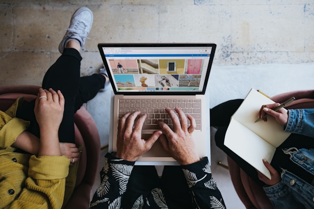 windows-w79mIrYKcK4-unsplash Blee lands $20m Series A for AI content compliance