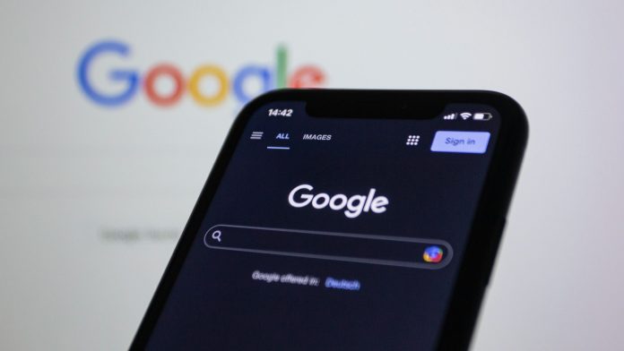 Global Relay closes compliance gaps in Google Workspace Global Relay widens Google Workspace archiving for finance